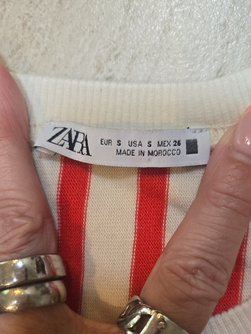 ZARA White/Red Stripe Tie Front Crop Top - Picture 2 of 6